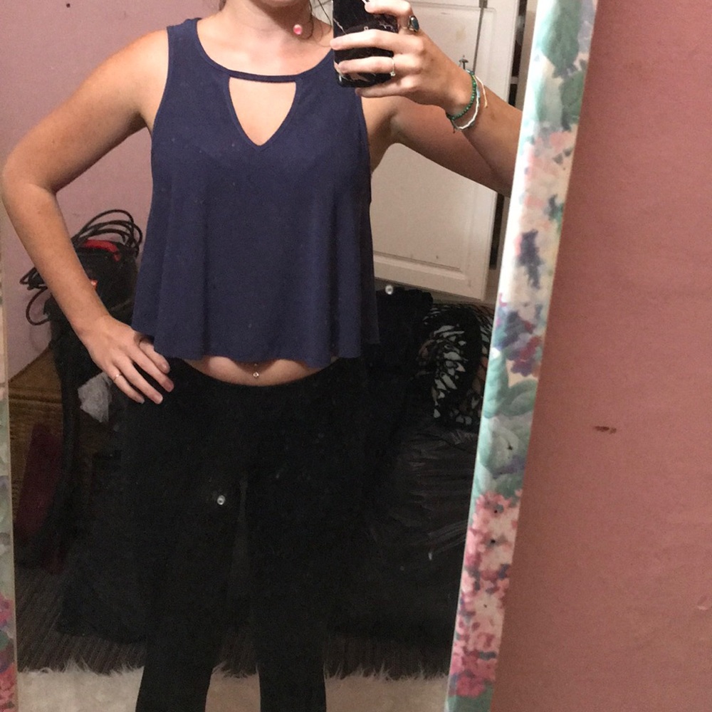 Tank top - Picture 3 of 4